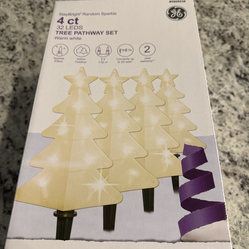 GE 5968038 4CT WARM WHITE STAYBRIGHT RANDOM SPARKLE LED PATHWAY LIGHTS - NEW!